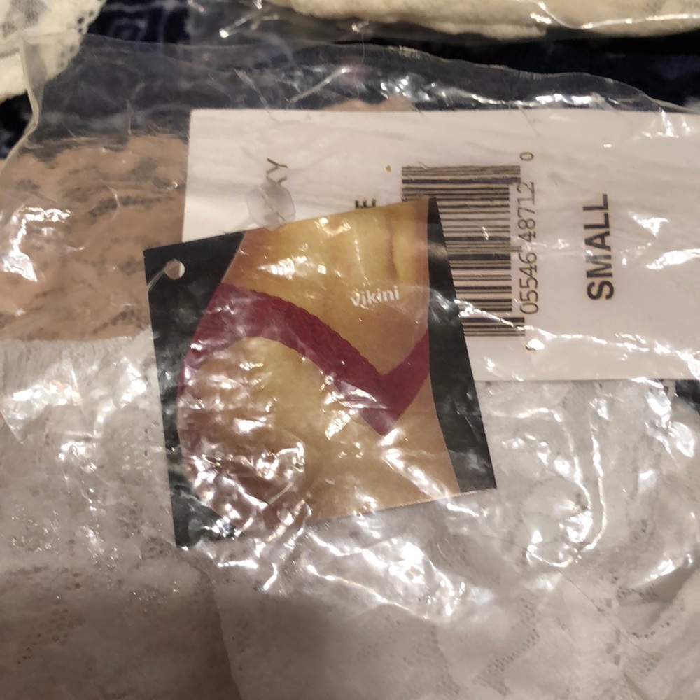 Hanky Panky underwear. Lace bikini style.